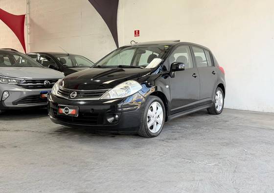 NISSAN TIIDA 1.8 SL 16V FLEX 4P MANUAL